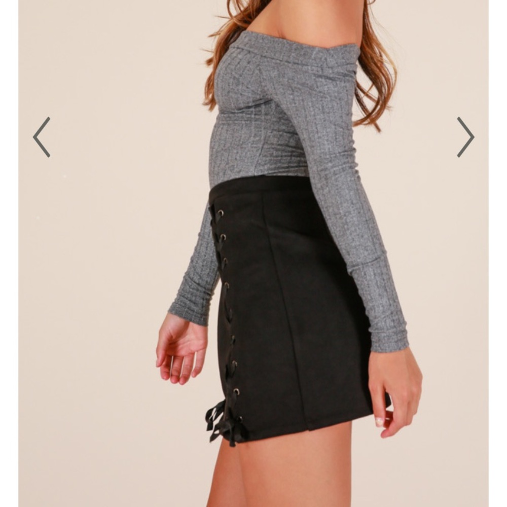 Showpo INSIDE VOICES SKIRT IN BLACK SUEDETTE - Picture 3 of 10